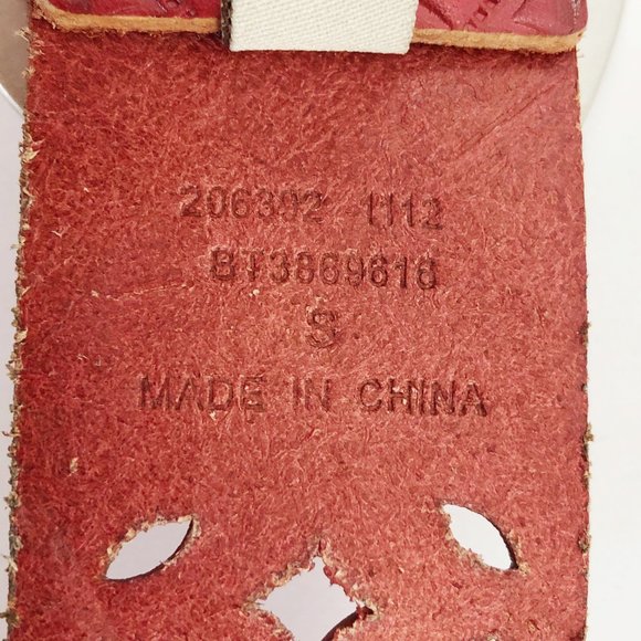 FOSSIL Boho Western Floral Perforated Red Leather Belt S - Picture 9 of 9